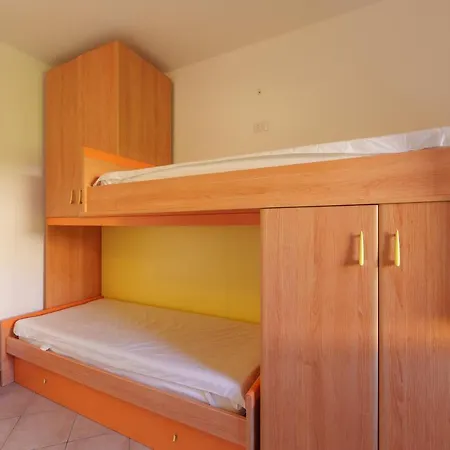 Apartment Mandorlo *